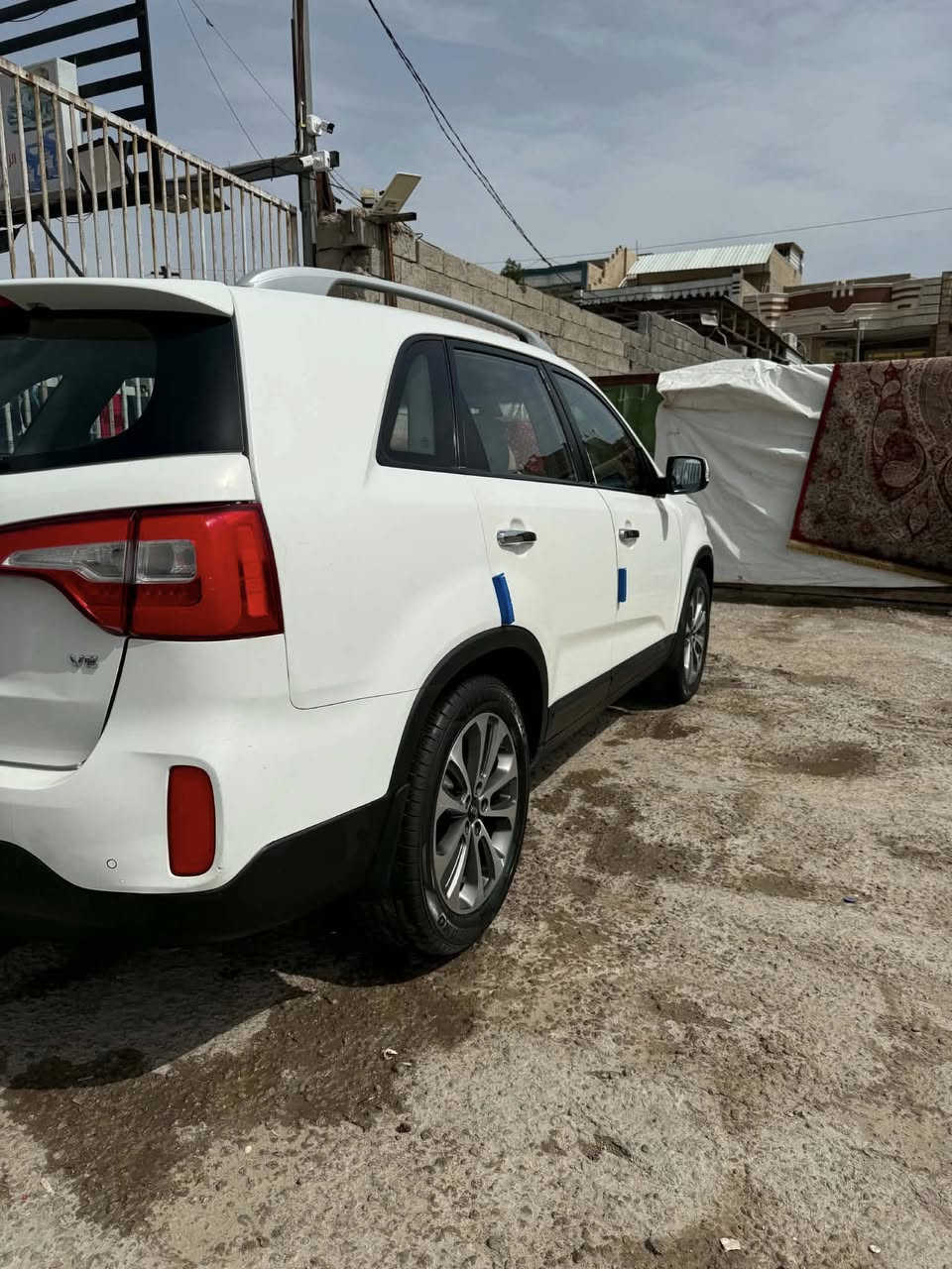 سلام عليكم سيارة كية سورنتو للبيع فول مواصفات خليج مكان بغداد ***********

