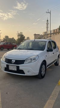 كير ومحرك مكفول صدر امامي خلفي نظيف داخل جديد مثل ماموضح بالصور صبغ هل...