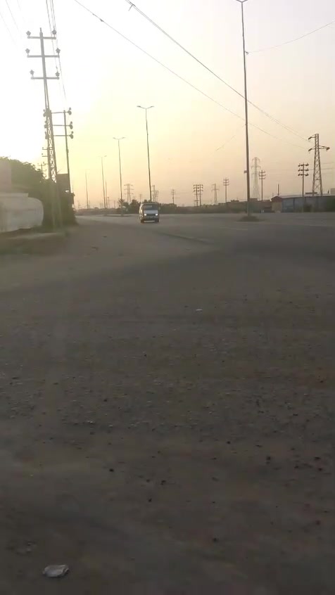 كيـه بسـته ، موديـل 1995 ، سنويـه عاج ساقـطة 2019 ، سعرها 20 وبيها مجال حك الجيـة ، مكـاني ذي قار قضاء الفهود ، رقم الاتصال ***********  ،
