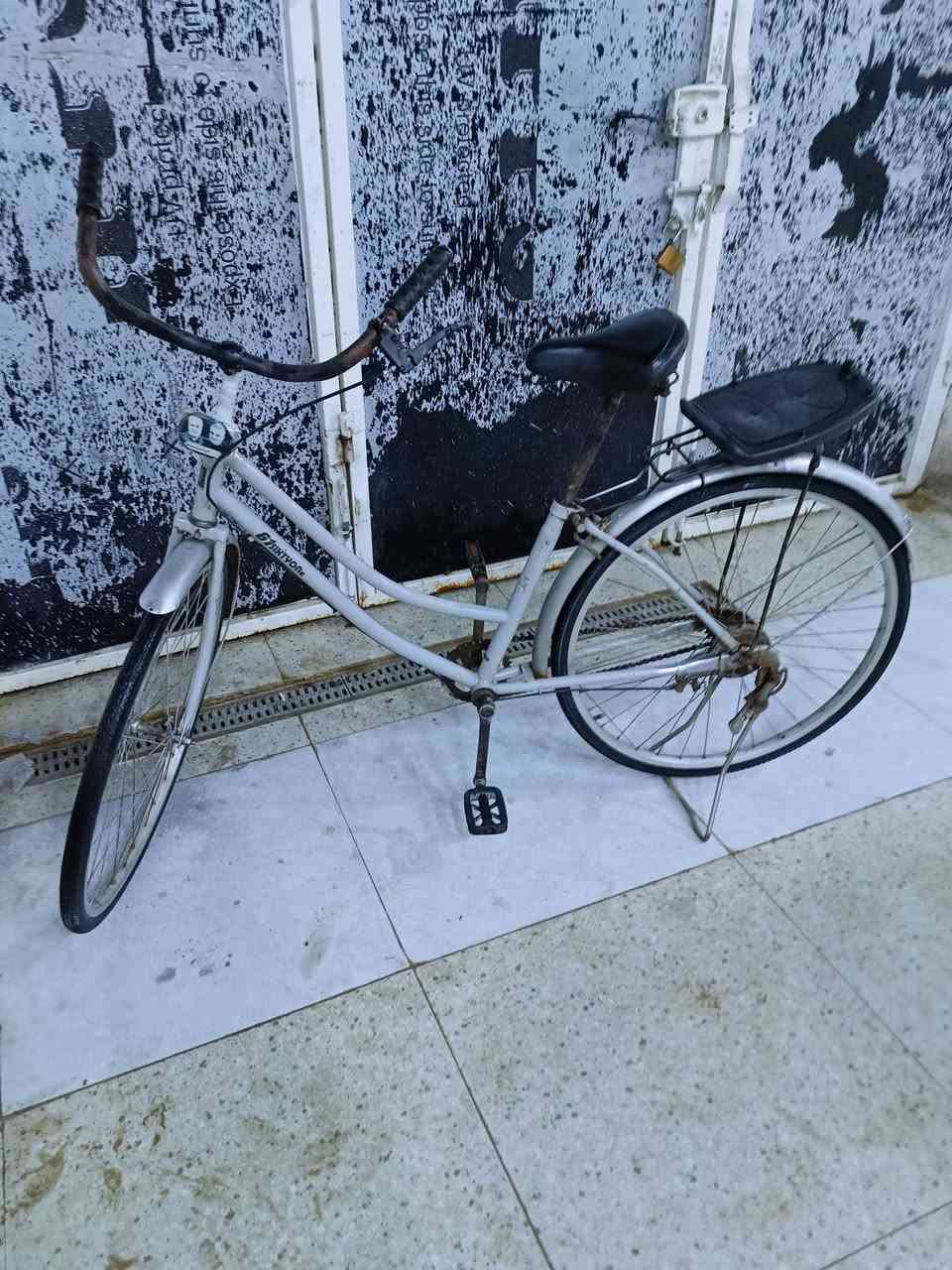 للبيع مكان حي نهاوند سعر 50بي مجال


**إذا كنت صاحب هذا الإعلان وتريد حذفه لأي سبب، رجاءا أرسل رسالة إلى الدعم الفني**