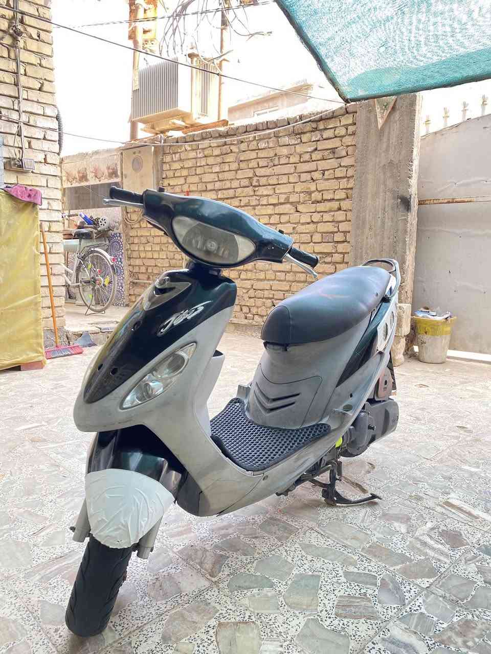 السلام عليكم 
ماكس منغولي للبيع.  دراجه رمبه صارله تقريباً شهر  من طالعه وصل معرض موجود .  مكفوله كفاله عامه مكينه شلعه ومشي فووول ختم واحد ويه لمكينه . كهربائيات كله شغاله  جاهزه للخيرر سعر ٨٥٠ وبيه مجال قليل مكاني طوريج  ***********
