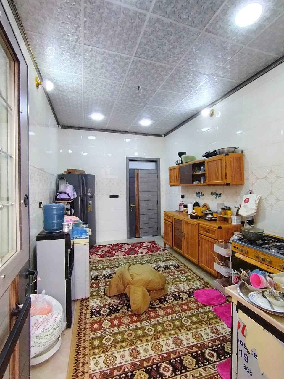 دور الزراعة
دار للبيع 150 متر طابقين 
5 غرف نوم ،، إستقبال ،، مطبخ ،، صاله واسعه عدد 2
3 دورات مياه داخل خارج 
بناء حديث جاهز للسكن 
خدمات كامله ماء مجاري تبليط كهرباء حتى اناره شارع 
الموقع بعقوبة تقاطع القدس دور الزراعة الثالثة على شارع رئيسي 
نوع العقار طابو زراعي سند ٢٥ رسمي 
السعر 130 وقابل للتفاوض 
للاستفسار أكثر اتصل على الأرقام التالية 
وسام اللهيبي ***********
ياسر فارس حسين *********** 
مكتب الجزيرة لبيع وشراء الأراضي والدور السكنية
