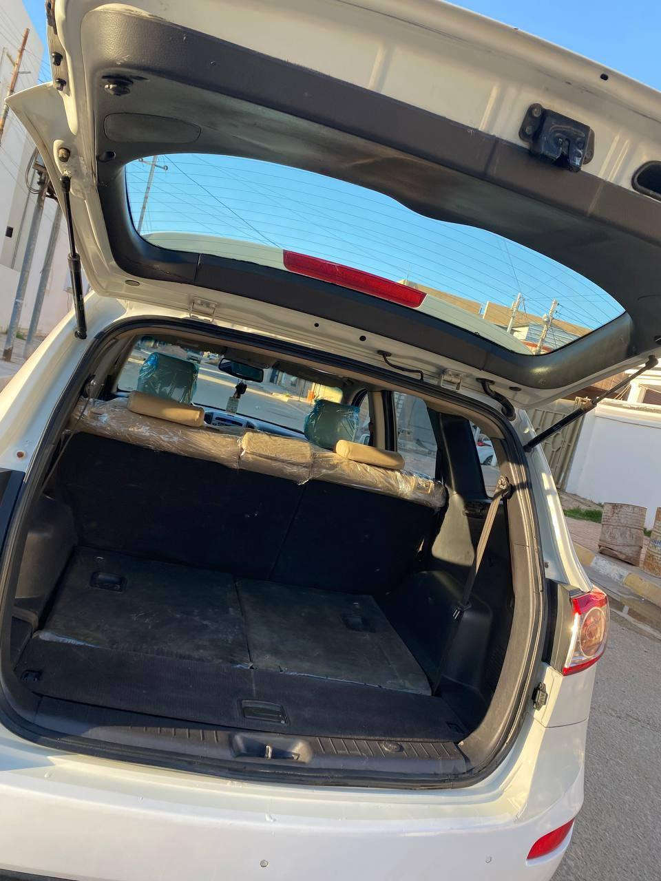 السلام عليكم سنتافي ٢٠١١ خليجي رقم بغداد فوال مواصفات ٦سلندر ٧ راكب السياره فوال فوال فتحه بلقمار ثلاث بصمات  بيه بنيد وجاملغ مبدال اصلي نفس لون وصبغ قطعتين يعني ٤ قطع   ترهم مروس بأقل منه   سعرها ١٤٠. رقم ***********
