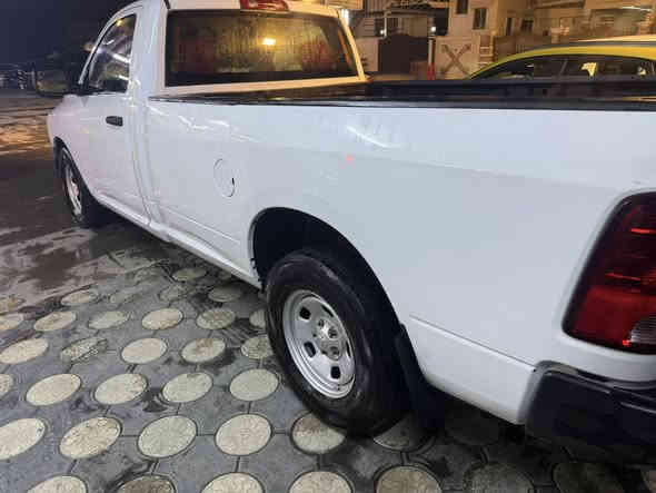 سلام عليكم سياره دوج رام ٢٠١٤ للبيع 
محرك ٣٦٠٠ كير موس سياره كير ومحرك كفاله 
رقم ١٤ بصره دولي شرط تحويل 
مكاني بغداد سعر ١١٨ وبيه مجال بسيط 
***********
