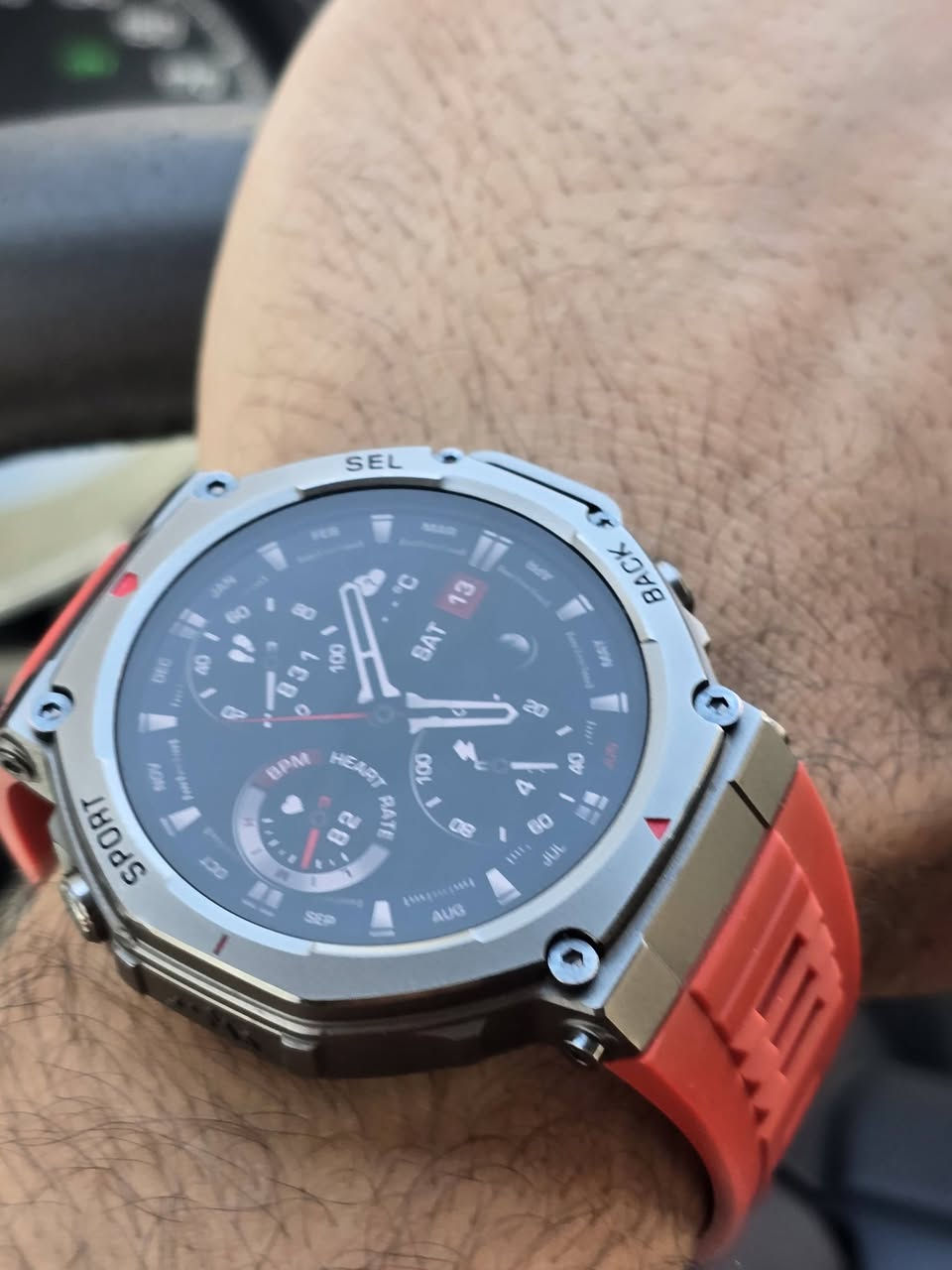 خد الاختيار اللي جيبه ليك من وسط ميت ساعه في السوق 
الساعه ال Saiga Dm58 smart watch 
شاشه اموليد 
مقاومة للماء بمعيار 5ATM سيبتها ف قالب تلج ٣ ايام
تدعم GPS 
بطاريه ممتازه من ٥ ل ٧ ايام استخدام
خط عربي مميز 
إظهار جميع الأسماء في الاتصال 
مايك واضح وصوت رهيب
قياسات صحية دقيقة خاصه النوم وتتبع الخاله الصحية والرياضية 
محتاج ايه تاني من الساعه 
آه معاها ضمان سنه 
واه عملك ليها ريفيو تفصيلي 
https://youtu.be/5A5IcFpFmFI

🛒 اطلبها من هنا:
https://elmaktabatech.com/product/dm58-smart-watch/


**إذا كنت صاحب هذا الإعلان وتريد حذفه لأي سبب، رجاءا أرسل رسالة إلى الدعم الفني**