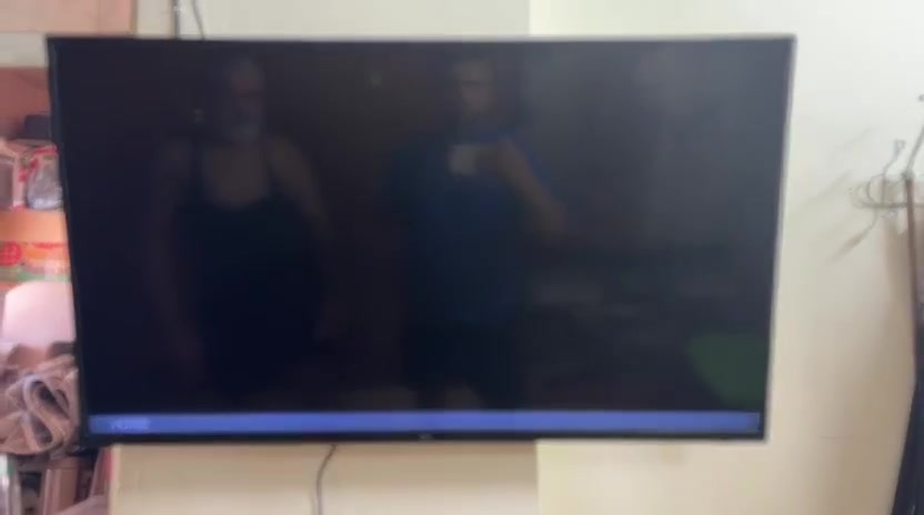 شاشة جديدة اريد ابيعها سعرها ٢٩٠ واريد أبيعها ب٢٥٠ سمارت بدون إطار Led فول أج دي انتاج مصر دقة الشاشة 1080بكسل


**إذا كنت صاحب هذا الإعلان وتريد حذفه لأي سبب، رجاءا أرسل رسالة إلى الدعم الفني**