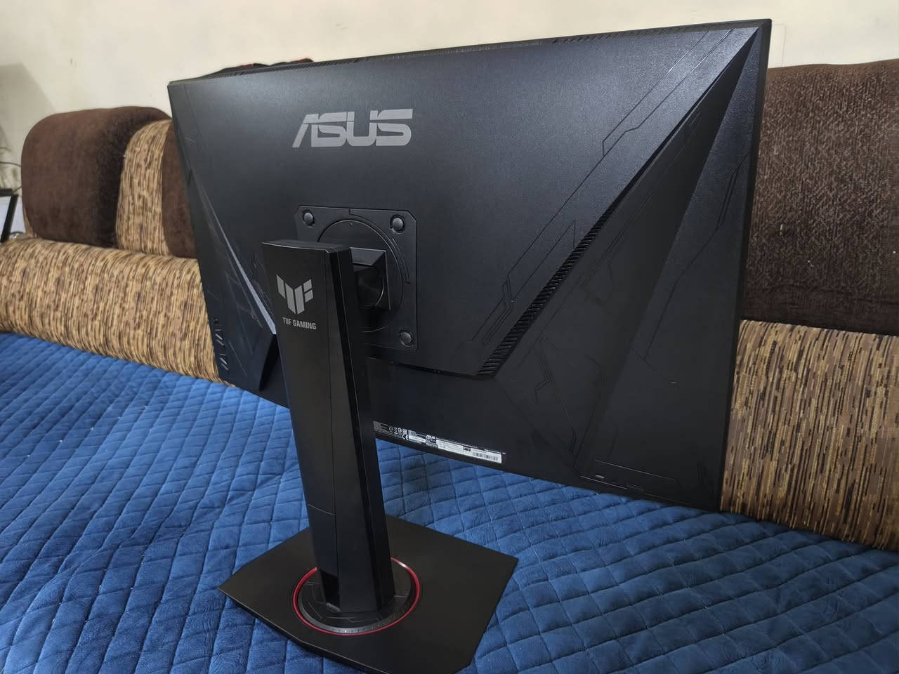 شاشه 
Asus
27
1080
240 هرتز
Hdr
Va
سرعه الاستجابه .0.5
السعر 200 قفل 
مكان بغداد البياع 
توصيل محافظات ماعندي
***********
