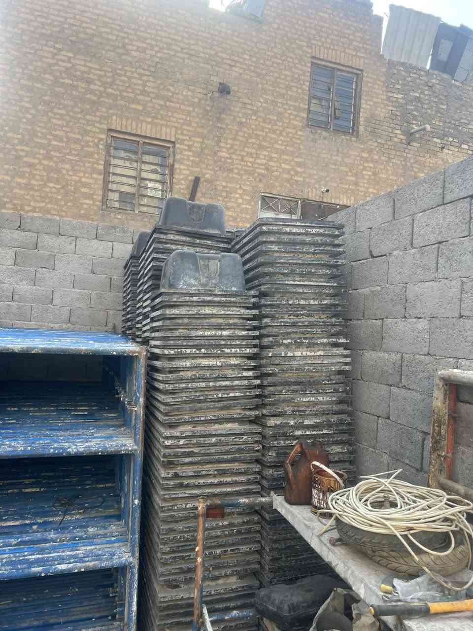 يالله يعلن مكتب عبد لبيع وتأجير الفخات العاديه والسكله تركيه والدنك جميع القياسات🏗️🏢***********🫡
