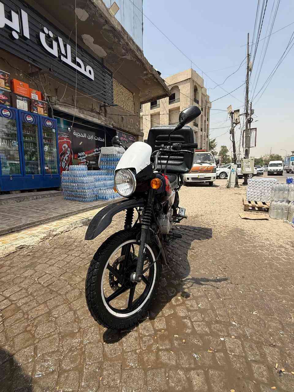 سلام عليكم بوكسر 2023 رقم بغداد دراجه ما يشتغل بيها دلفري عدنه اسواق ومخليهه بس من بيت للاسواق دراجه نضيفه جدااا رقم وسنويه بغداد رقم صاحب دراجه *********** ولي يريد يتواصل وياي خاص هم عادي موجود مكان الدراجه الكرده قريب على المسرح الوطني سعر ٢٣٠٠ وبيهه مجال دراجه مكفوله من دبلات وشاصي وتبديل اي قطعه ممبدل بيها بيها نقص فقط باتري تعبان يرادبه تبديل
