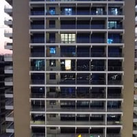 شقة 2+1 مؤثثة للايجار في مجمع بوابة العراق السكني ، اطلالة مميزة على ح...