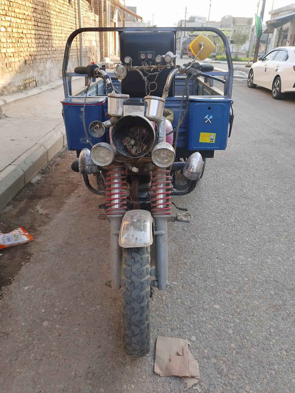 السلام عليكم ستوته موديل 15 رقم واسط الماني السعر900 الف وبيه مجال قليل العنوان واسط قضاء العزيزيه الاتصال ***********
