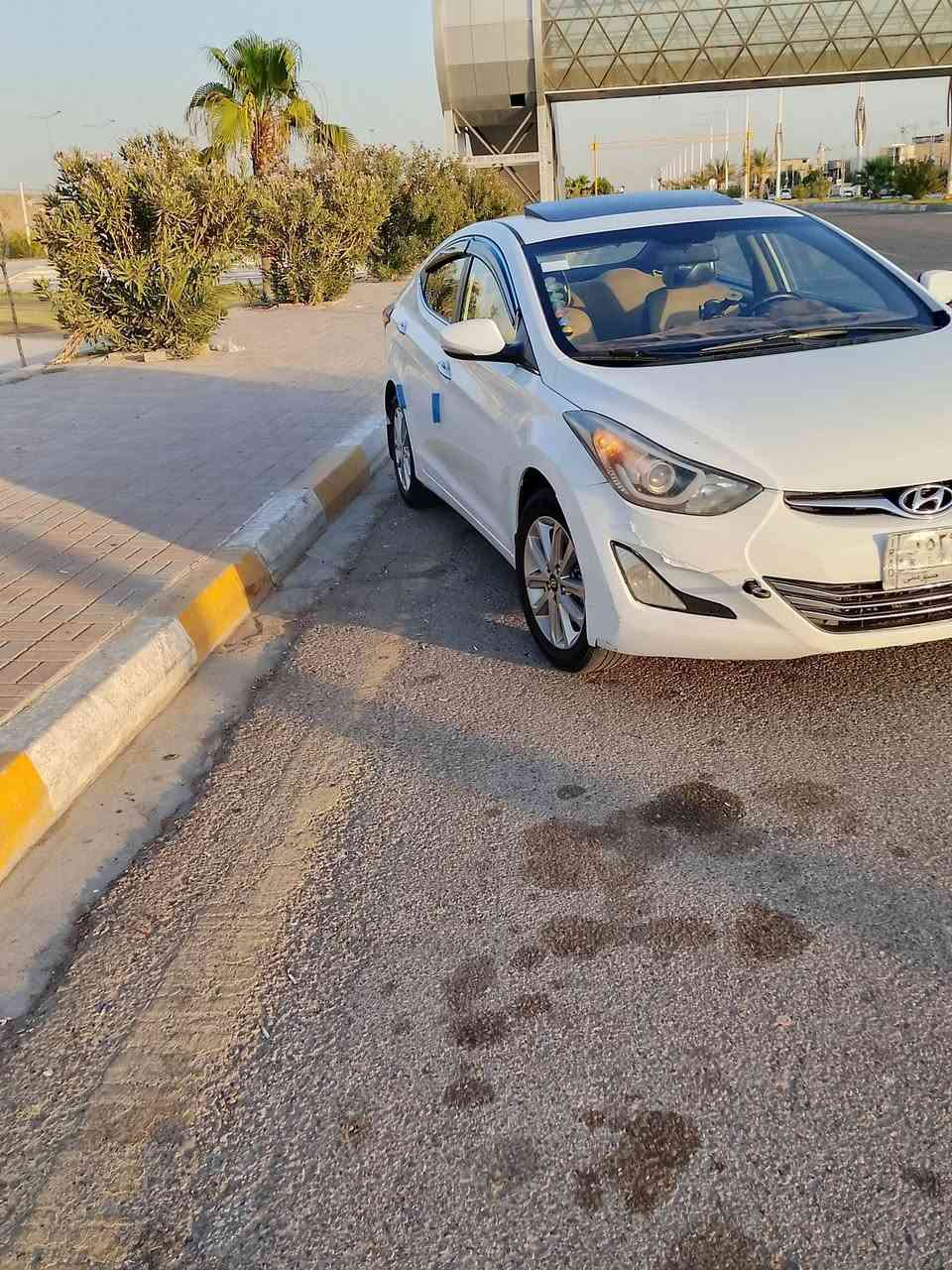 النترا 2015 فول مواصفات خليجي رقم بغداد باسمي تحويل ثاني يوم  فتحه قطعتين تبريد اشاير بل مري كروس سرعه فول تحكمات ستيرن داخل بيج سياره بيه صبغ جاملغ وبنيد اثر تكشير بدون ضربه شرط فحص سونار ***********
