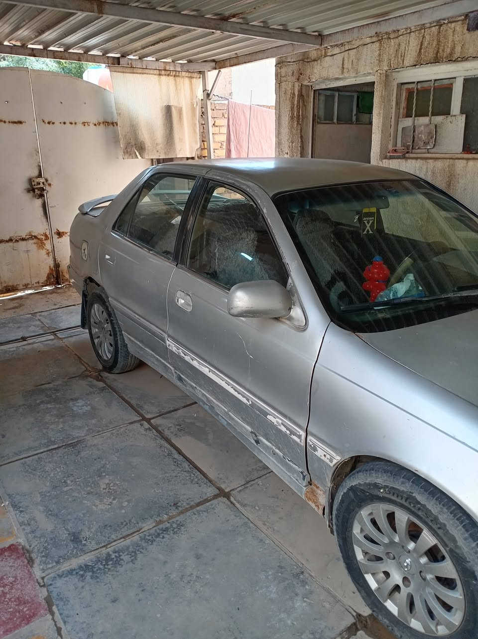 السلام عليكم سياره النترا للبيع موديل 94 سياره جاهزه سنويه 28 هزه جديده رقم ديالى  السعر 17 ورقه مكان بابل الاستفسار على هذا الرقم ***********
