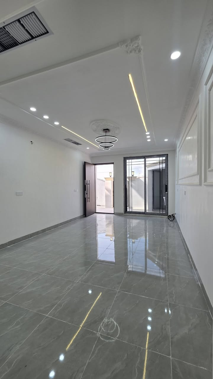 #خانوو_بۆفرۆشتن | #بیت_للبیع

🏠 خانوو بۆفرۆشتن لە 5 حەسارۆك سفرVIP
🔹150 مەتر + پێش حدیقەی رسمی🍀
🔹 2 طابق + بەیتوونە
🔹 5 ژووری نووستن (1 سویت)+دیوەخان
🔹 مطبخ + مطبخ عمل
🔹  2 ھۆڵ 
🔹 3حەمام + 3 مرافق
🔹 دکتی موبەریدە                                                                #ڕووی ڕۆژئاوا
📞 ***********           
🔹 بۆزانینی نرخ ژمارە 1 بنووسە یان پەیوەندی بکە
▫️▫️▫️▫️▫️▫️▫️▫️▫️▫️▫️▫️▫️▫️▫️▫️

🏠 بیت للبیع حی ٥ حساروك سفر VIP
🔹 150 متر  زیرو  گدام حدیقە رسمی 🍀
🔹 طابقین + بیتوونە
🔹 5 غرفەنوم (1 سویت).+استقبال
🔹 2 صالة
🔹 مطبخ + مطبخ عمل
🔹 3حمام + 3 مرافق
🔹 دکت مبردة                                                                          #اتجاە غروب
📞 ***********
📞 ***********
🔹 لمعرفە سعر اکتب رقم ۱ او اتصل
▫️▫️▫️▫️▫️▫️▫️▫️▫️▫️▫️▫️▫️▫️▫️▫️
✰ ئەگەر موڵکەکانتان دەفرۆشن وێنە و زانیاری بنێرن کڕیارتان بۆ دەدۆزینەوە.
