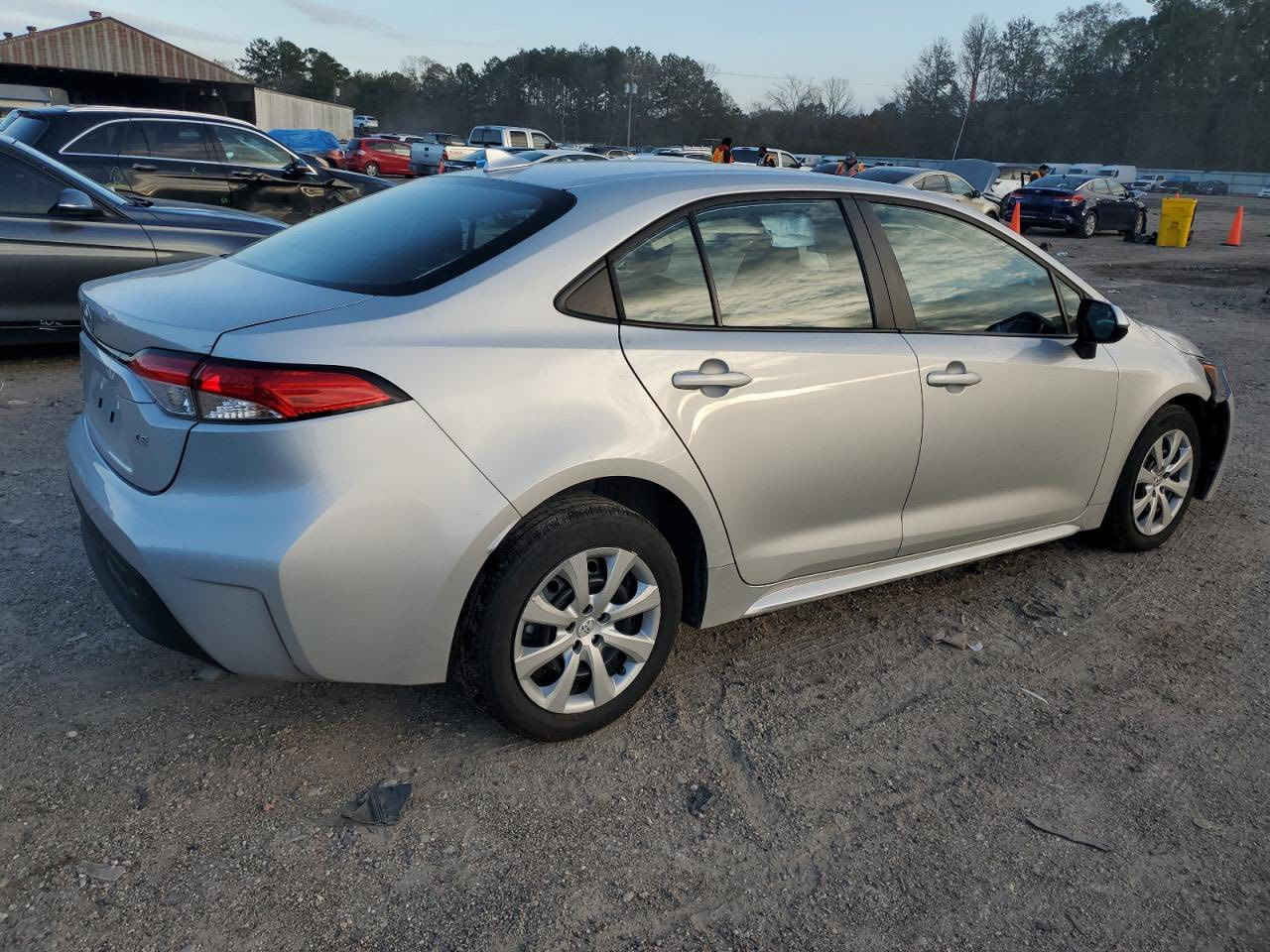 كورلا 23 LE معوقين كركوك $148
ضرر جاملغ امامي فقط 
بيها بارد مكانين
بچم كبس 
صندوگ كبس 
ايرباك سليم 
الضرر مرفق مع الصور 
سياره ماشيه 39
صيانة كامله قبل 15 يوم 
رادار حساسات كامله شغاله
📍 مكانها المسحك 
📞 ***********
