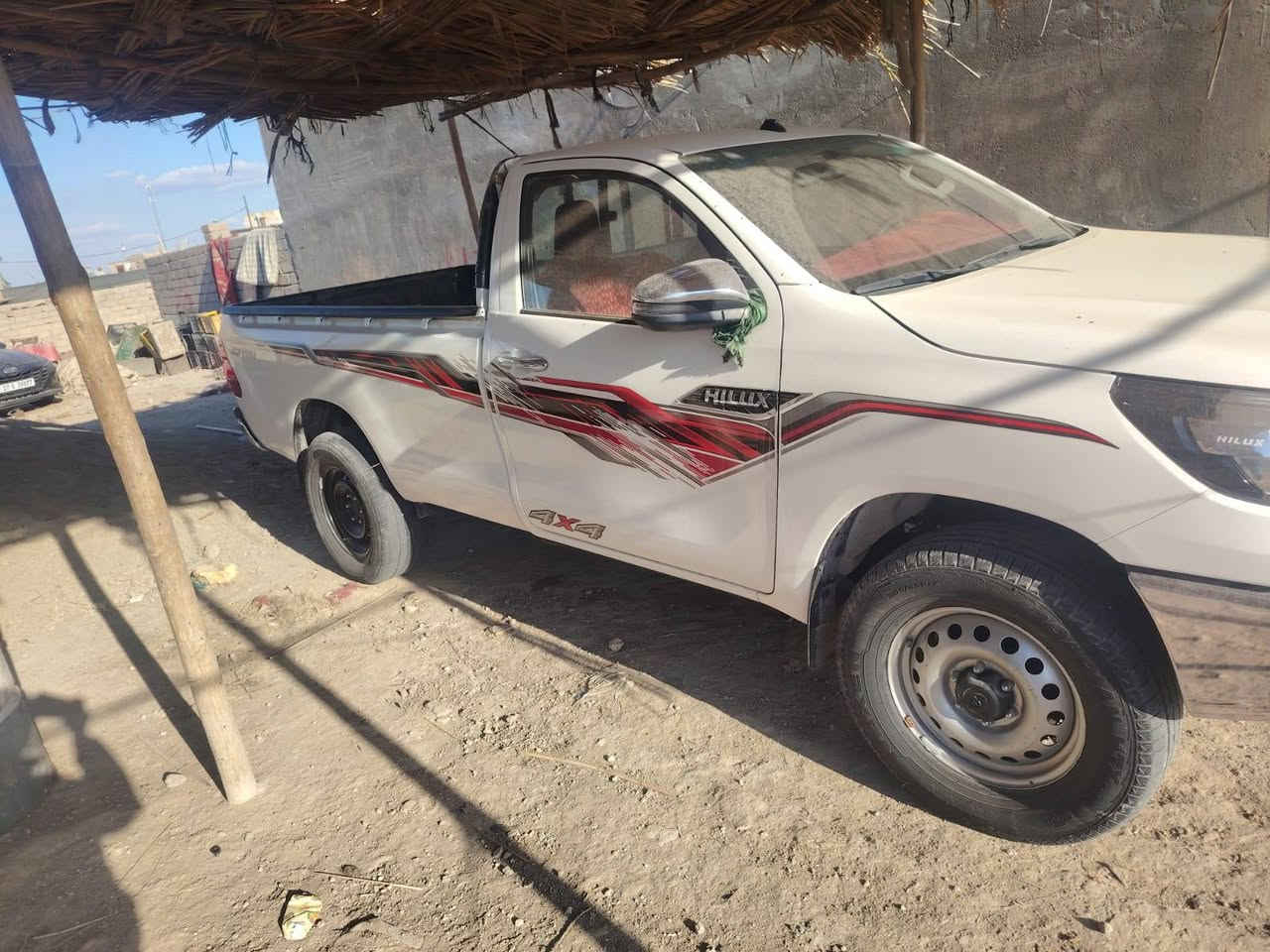 سلام عليكم عندي فورويل دك قماره موديل 23 مكفول كفاله عامه مثل شكل صور النضافه فول ماشي 180 الستفسار الكثر تصل على رقم ***********
