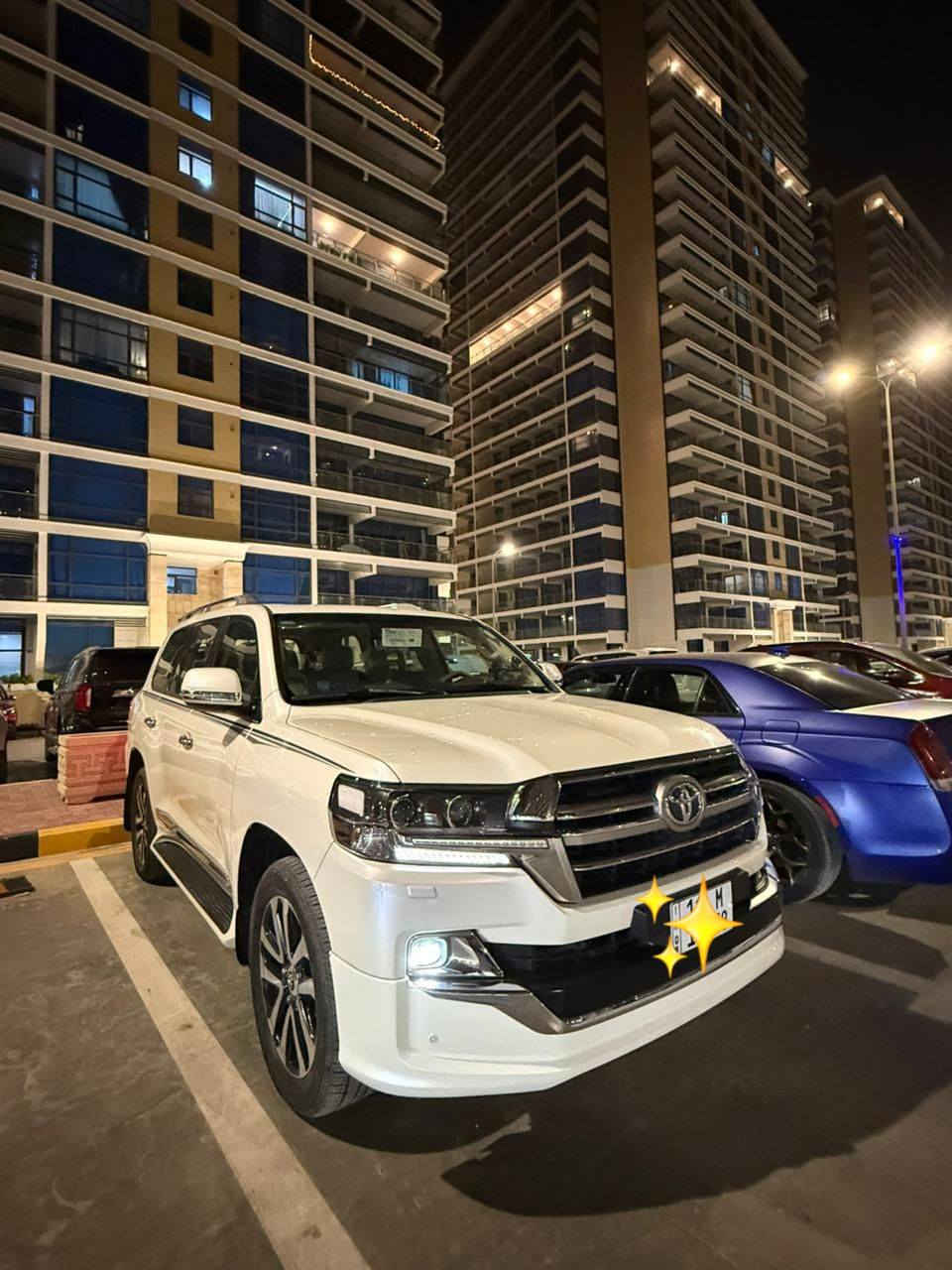 ساز ٢٠١٩ ماشية ١٠٠ km
السيارة فول شاشات بالجياسة  
ماشية ١٠٠
تخم تاير جديد
سيرفس كامل بالشركة فيتمب جديد هو والقاعدة والفلاتر والدهن قبل سبوع مبدلهن 
النفاضة مال تدخين والكاعيات والطفاية وغراضها كلهن بعدهن بالجيس ممفتوحات 
بيها بارد بالجاملغ الخلفي وشي قليل جدا بالباب بدون صبغ 
وبيها الدعامية الخلفية ربعها انطخت عندي فقط الدعامية 
السونار مرفق مع الصور
السعر 51 مجال بسيط 
السيارة مضللة من المرور العامة 
***********

