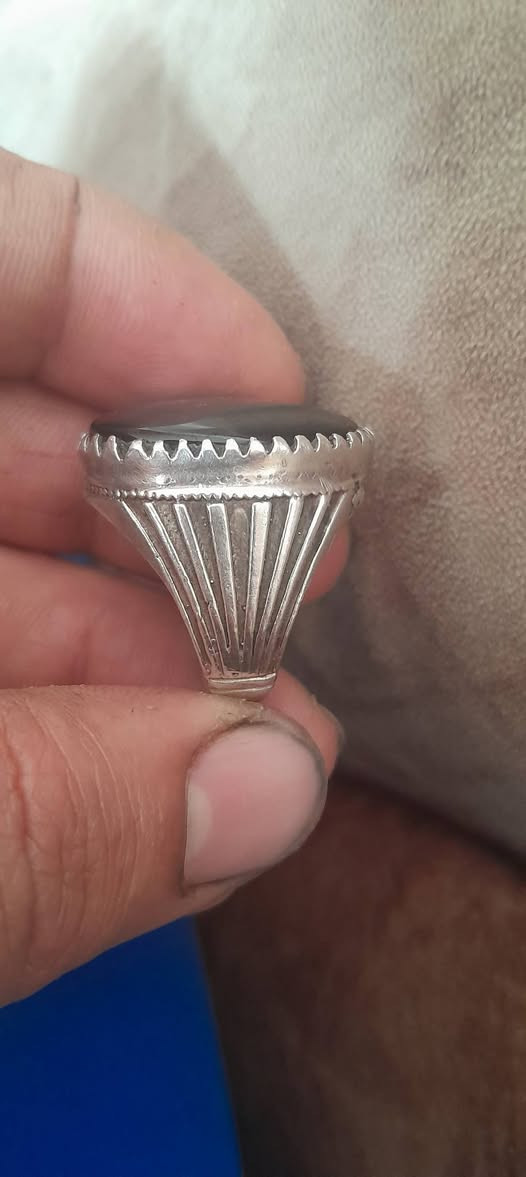 قطعه من الجمال .عقيق يشف أخضر صياغه.٦٠ الف.توصيل ضمان رصيد.


**إذا كنت صاحب هذا الإعلان وتريد حذفه لأي سبب، رجاءا أرسل رسالة إلى الدعم الفني**