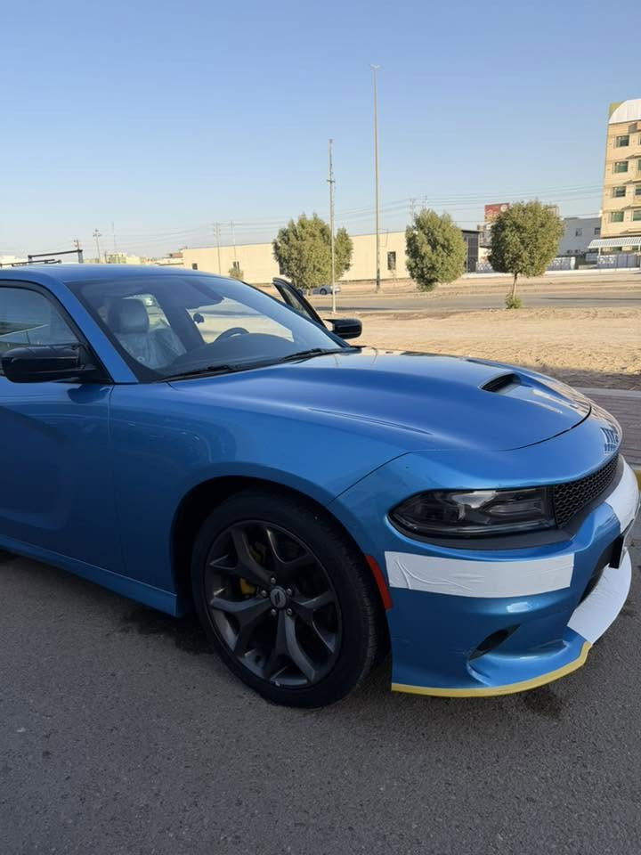 سلام عليكم 💙💙

جارجرGT جيتي خليجي وكالة هارلم  
محرك 6 سلندر (3600) نسخة سوبر تراك باك
الموديل 2019 لون بحري مميز 
السنوية هزه جديده وباسمي حصرا
 
العداد 60 ميل 

السيارة كفالة عامة من الوكالة من الصبغ والضربه والبارد والتكحيل (فقط رصعات اثنين مسحوبات bdr وكالة شركة )

سياره حالة زيرو شرط  جديده  

رقم أربيل

المحرك : 6 سلندر

سياره جديده بمعنى الكلمه 

المواصفات فول 

شاشه كبيرة مع نظام ملاحة GPS 

سستم صوت الپاين مع سماعات پريميوم 
سوبر تراك باك 
فتحة سقف (سلايد) 

مقاعد جلد رياضية لونين 

 مقعد السائق كهربائي 

 حساسات مع مانع تصادم خلفي .  وامامي

 تشغيل عن بعد 

 ستيرن كهربائي 

 محدد سرعة 

 تلفون بلوتوث 

 كاميرا خلفية 

 مرايا متحسسة للاضاءة العالية 
كشافات ضباب 
 كير شفتر بالستيرن 

 دخول ذكي (بصمة)                                                 
البجم مغلق افلام حماية ppf
بصمات عدد ٢

السعر285💲  
المكان  الرمادي
 حبايب سياره لونه كافي و جديده وسوك كلشي بيه

للاستفسار الاتصال على الرقم
***********
***********
