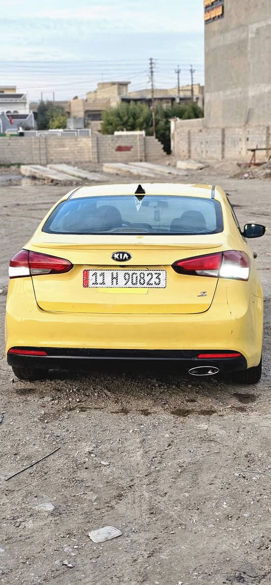 سلام عليكم _ فورتي موديل 2017 وارد امريكي ضرر بنيد وباب وجاملغ والباقي مكفول محرك 2000 دوش   _ فول مواصفات_ كير حداديه خير من الله تخم تاير جديد اي نقص ما بيها  _ بأسمي رقم انكليزي تحويل مباشر مكان السياره بغداد المعامل السعر112 وبيها مجال بسيط للاستفسار الاتصال على الرقم *********** متواجد فيسبوك
