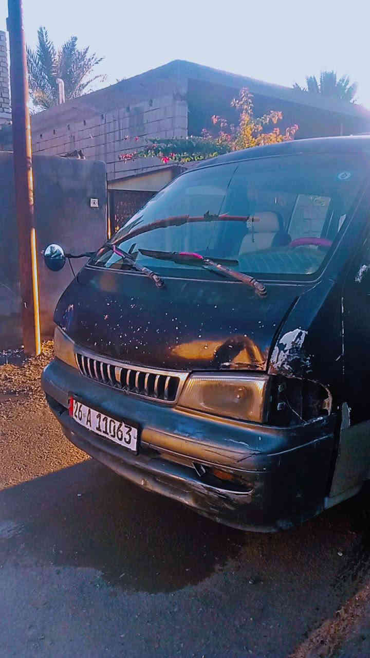 السلام عليكم سياره بريجو للبيع موديل 96 وسنويتها /27 دوشمه جديده تخم طائرات جديد محركق واتساب كفاله 
السعر 5 5 وبيها مجال بسيط 
رقم  اتصال ***********9
