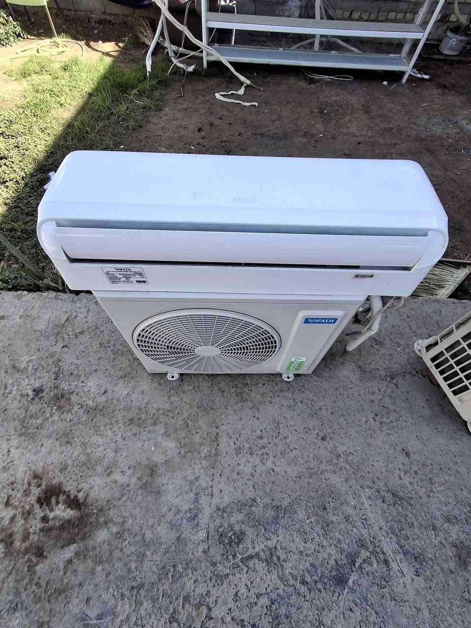 سبلت 3 طن سعره 750
سبلت طن ونص هيتاشي سعره 175
سبلت طن الوادي سعره 250
مكيف سعره 225
مكاني ابو غريب النصر و السلام واكو توصيل *********** بي واتساب
