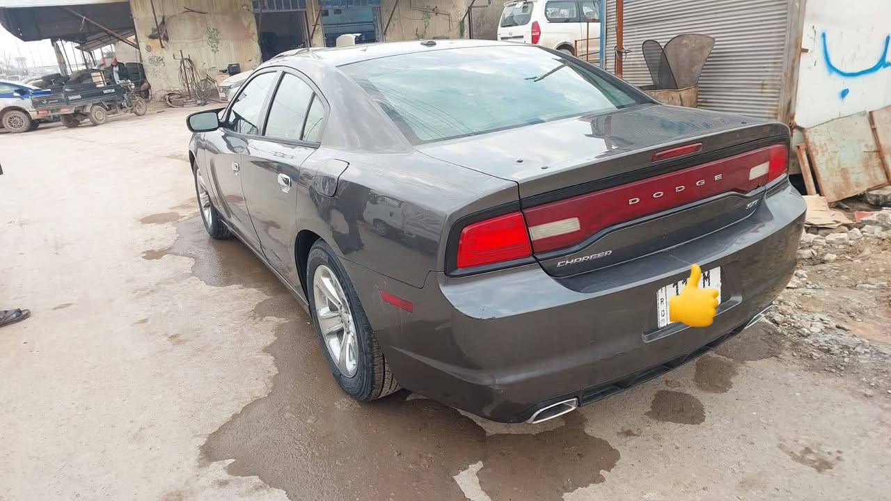 جارجر 2014 بغداد سنويه لغاية ٢٠٢٧ بأسمي هزه ما صارله اسبوعين سياره بيه كصه فخذه جهة الصدر مع صبغ البيبان والجاملغات الاماميه غرفته جلد والسياره نصبته حلوه وترايه وين متريد السعر ب١٣٥ ورقه للاستفسار هذا رقمي
***********
