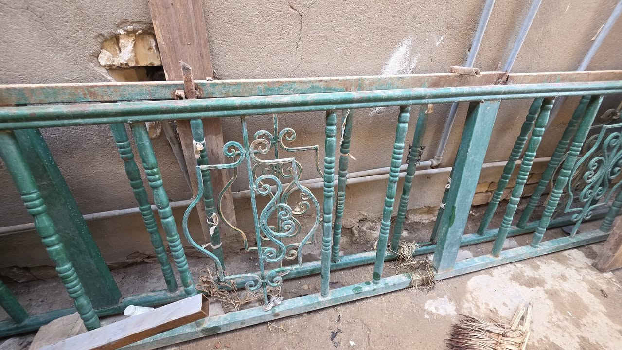محجر حديقة وباب غير مستعمل للبيع
واسط قضاء الحي✅️


**إذا كنت صاحب هذا الإعلان وتريد حذفه لأي سبب، رجاءا أرسل رسالة إلى الدعم الفني**