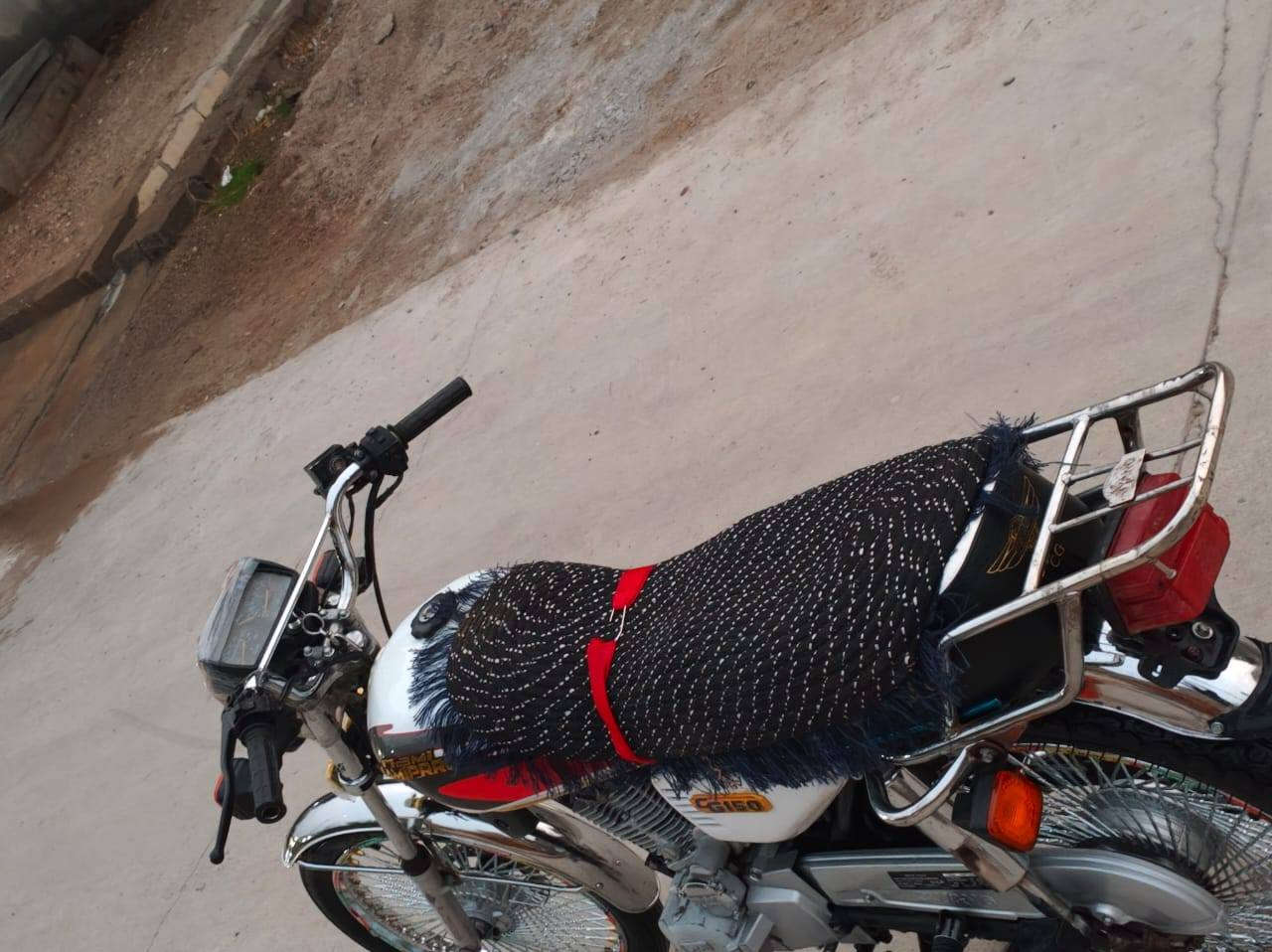 سلام عليكم دراجه نامي برو محرك 150 موديل 2019 اوراق كامل كهربائيات مابي اي عيب دراجه نضيفه تعميره سعر 450 وبي مجال  ***********
