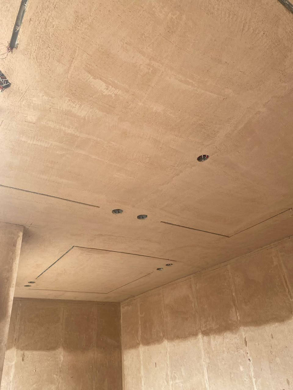 سلام عليكم كادر جص وبورك من بغداد شغل درجة أولى شغل فقط داخل بغداد *********** واتساب
