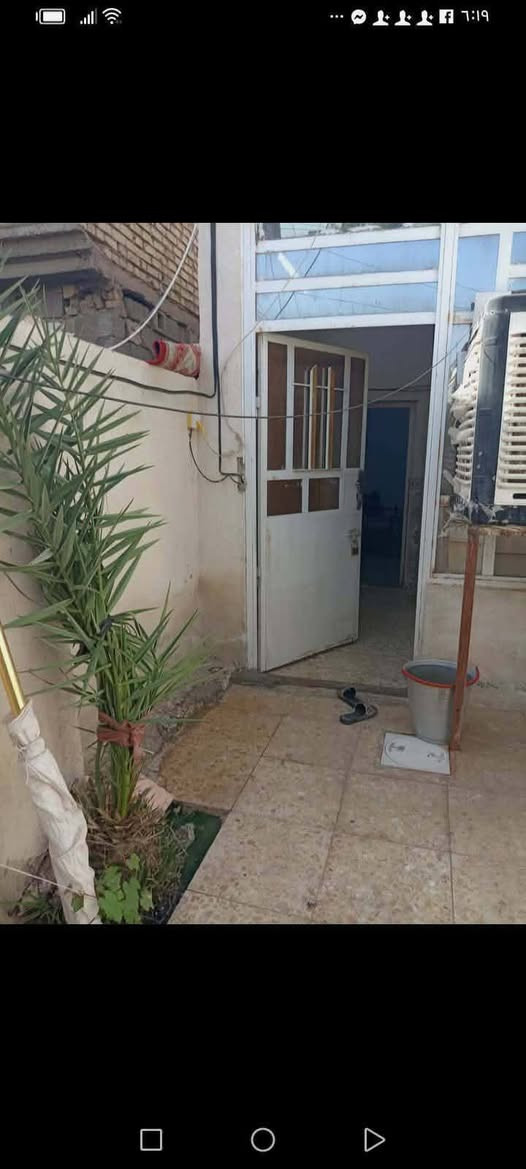 سلام عليكم بيت50م  خدمات مسقط قرب حسينيه الزهراء.  سعر33بي مجال قليل ***********
