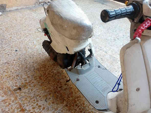 السلام عليكم دراجه منت للبيع الدراجة حلوه وخير من الله تشتغل وتطفه ما اعرف شبيهه مكاني بغدادمدينه الصدر السعر  100الاستفسار خاص او على الرقم ***********
