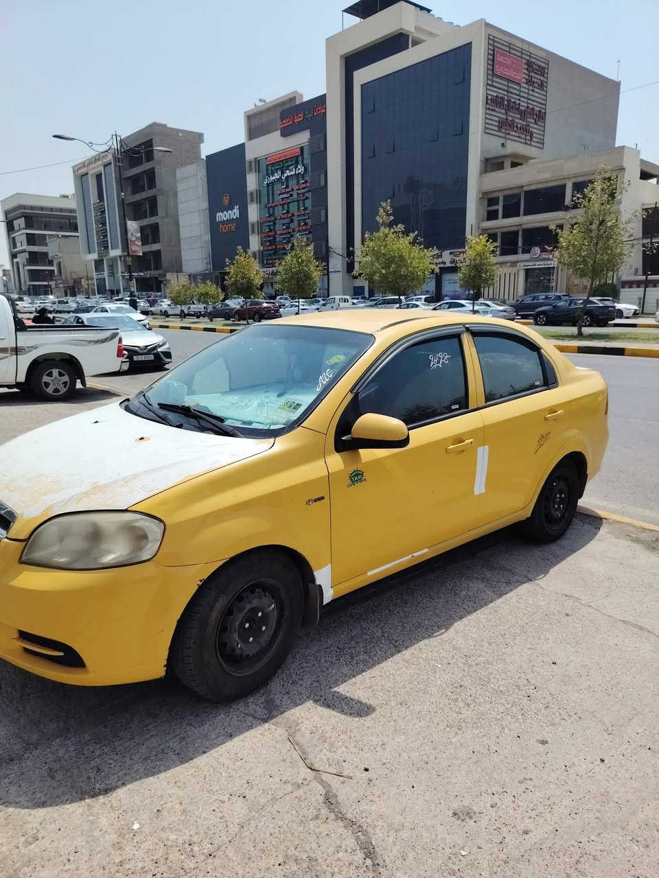 افيو للبيع 2010
كير ومحرك شرط 
وبيها كابون
***********
