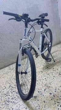 جيانت للبيع كلش نضيف سعره ب٢٥٠ وبي مجال بسيط بغداد ٠٧٧٠٦٢٤٢٤٨٣