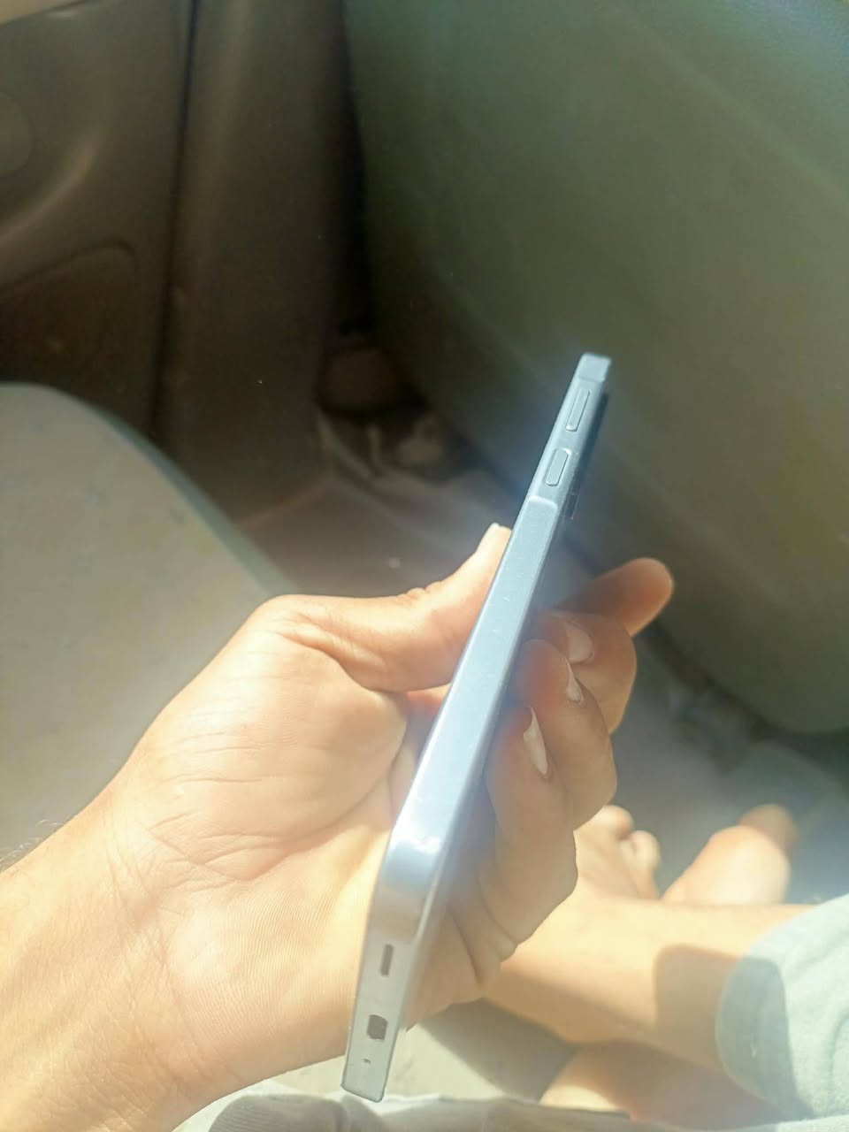 سلام عليكم سامسونك للبيع ذ ١٢٨ بطاريته ٥٠٠٠ انسه الصرف جهاز عملاق وعلي للبيع سعره ١٩٠ وبي مجال مكاني حله ناحيت نيل رقمي *********** وبي واتس مستعجل ع لبيع
