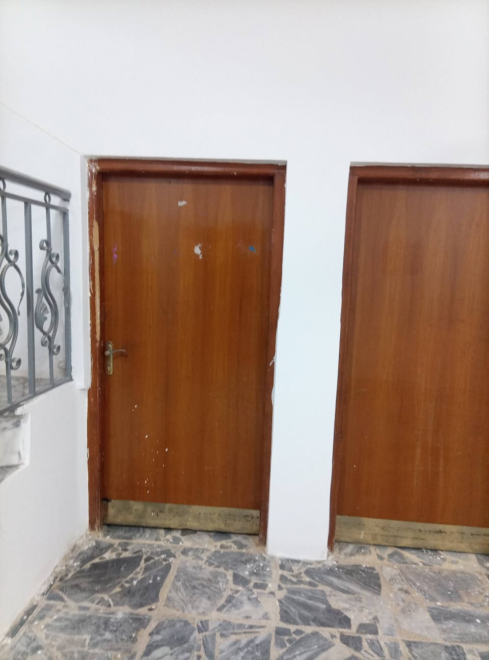 سلام عليكم جمل بيتك تخفيظ العيد صباغ بيوت درجه اولى ومانسب وستلام مهندس ترميم درجة وإلا صبغ بيان خشب الدرجه اولا صبغ الواجها صبغ داخل بنواع الصبغ الداخل والخارج امير الصباغ *********** مكاني حله
