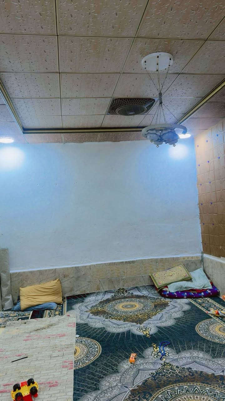 السلام عليكم
عندي بيت البيع. حواسم 
 ميت متره. ضايع ويه الطابو. 
رقم. ***********
