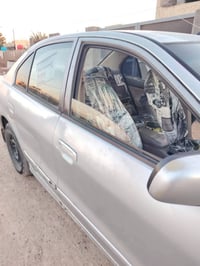 مسيبوشي كلند موديل 2004. تدفه تبريد جديد كير ومكينه ممتاز صدر مكينه ام...