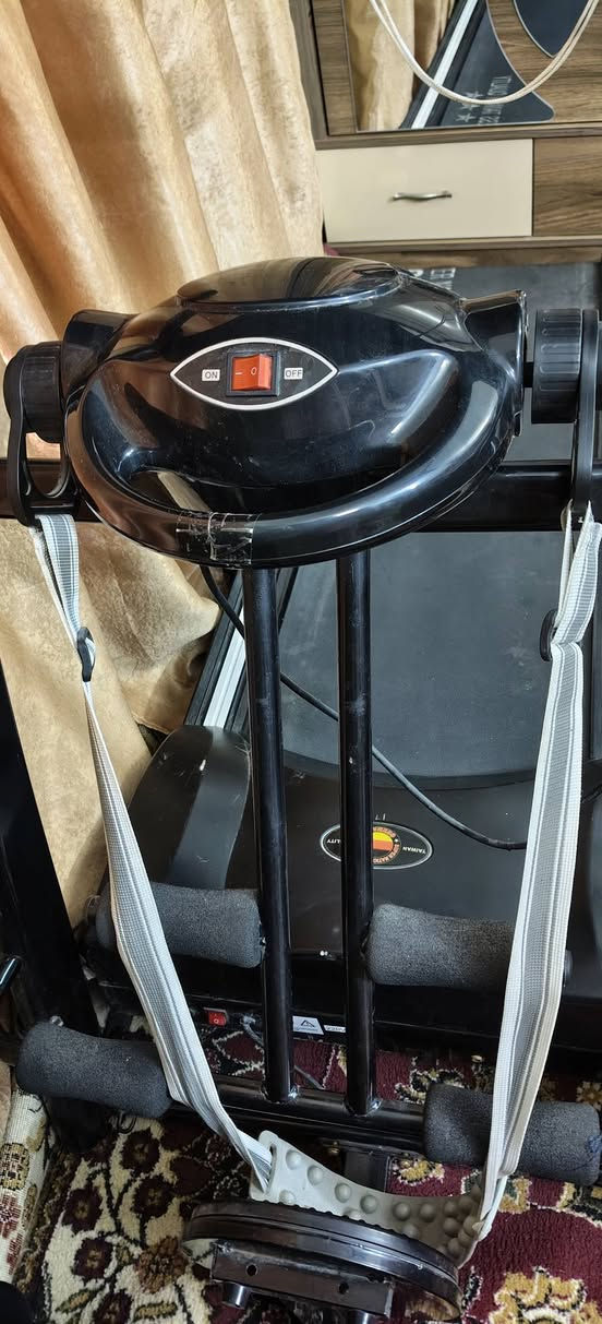 السلام عليكم
جهاز رياضة قايش للبيع 
السعر 300 وبيها مجال 
مستخدم قليل


**إذا كنت صاحب هذا الإعلان وتريد حذفه لأي سبب، رجاءا أرسل رسالة إلى الدعم الفني**