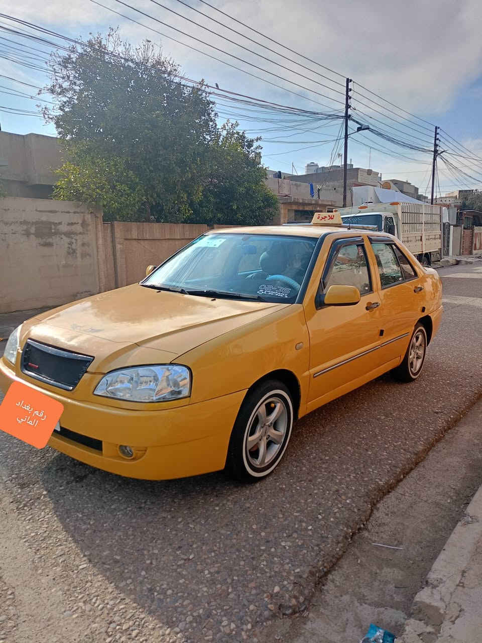 السلام عليكم اقساط ما ابيع
( البيع نقد فقط )

شيري كوين موديل 2009 رقم بغداد الماني محوره مكينه يارس كير أوتوماتيك  مكينه وكير شرط لا صرف ولا نفخ قبل اسبوع شديتهم بالكارتون سياره مصبوغة حزام بدون ضرر ولا تبديل هيئة غرامات صفر سنويه لغاية 2027  كابون بانزين بيها ماستر  ( شرعي بالموصل شرط التحويل ) 
( أرشيفها بالموصل يعني تتحول بالموصل ) 
 اربع تايرات جدد خط ابيض دوشمه جديده طخم امامي وخلفي جديد استيرن جديد وبور جديد 
سياره حيل حلوه ونظيفه وترايها يخبل 
سياره مصروف عليها ومتعوب عليها الله شاهد 
السعر 
37 بيها مجال للشراي 
رقمي 
***********
