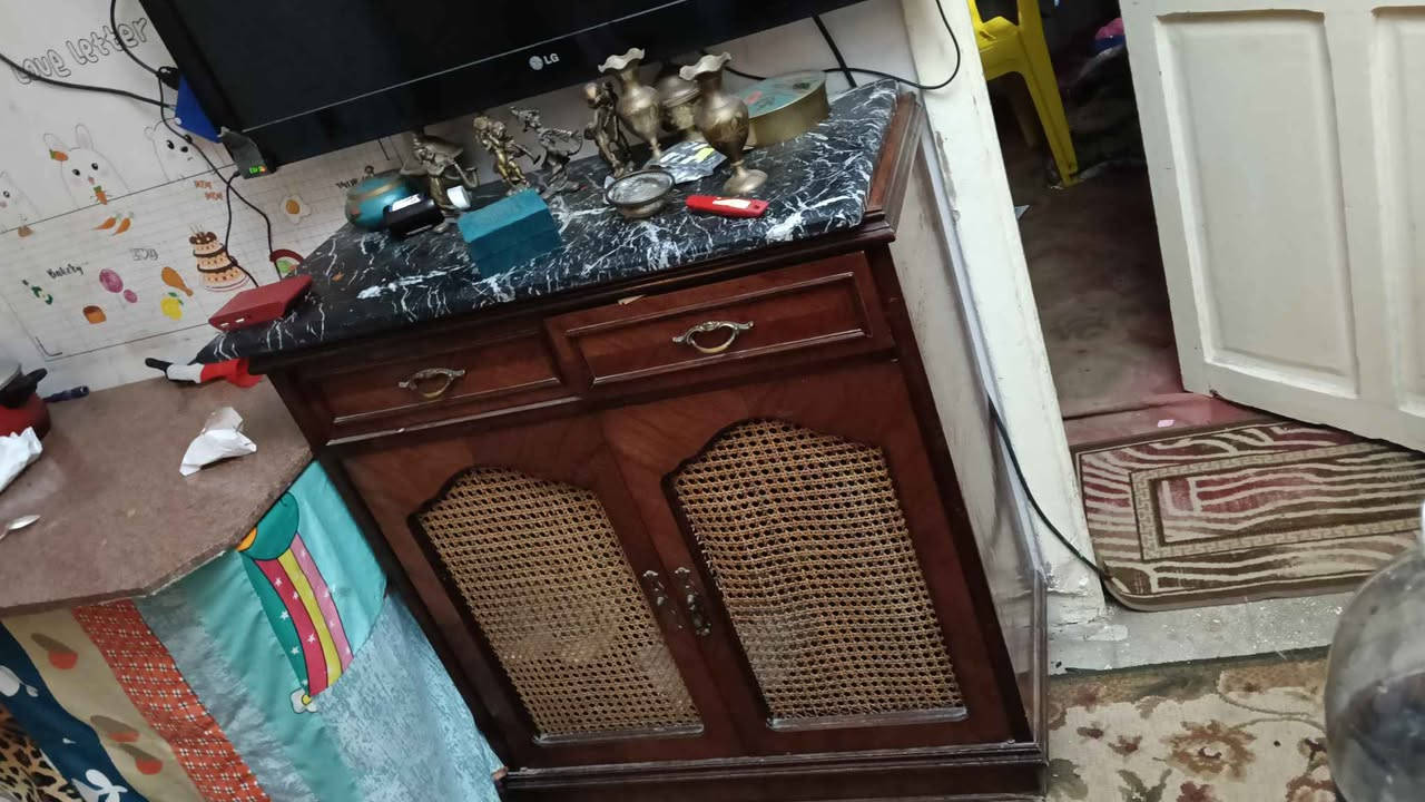 ترابيزه فرنساوي مقاس متر وبايو مقاس متر رخام اخضر 2 درج وجزامه01279263690 الاسكندرية, مصر


**إذا كنت صاحب هذا الإعلان وتريد حذفه لأي سبب، رجاءا أرسل رسالة إلى الدعم الفني**
