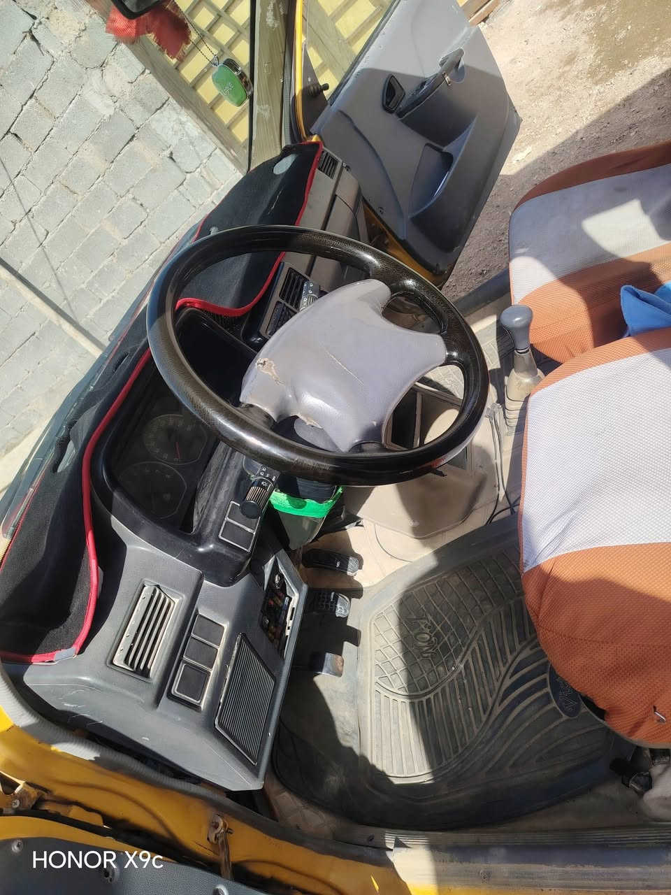 سياره سايبه موديل 2011 للبيع رقم بابل خياس ماكو تحويل ثاني يوم السعر 20 ورقه قفل *********** المكان كربلاء
