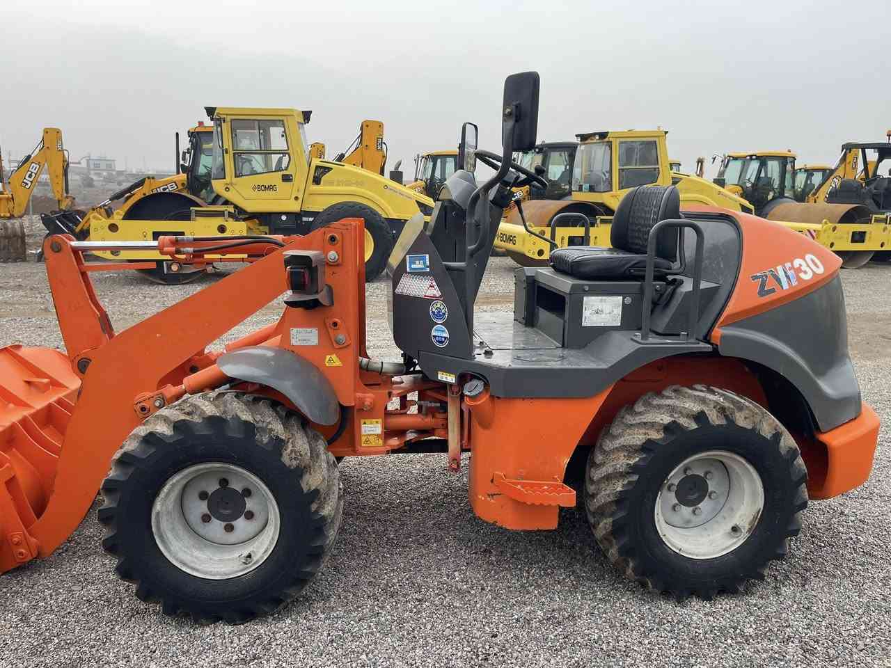 @إشارة
سلام عليكم 
شفر هيتاشي دخول جديد وارد اليابان 🇯🇵 موديل 2011
استفسار اتصال على رقم ‭***********‬
وهذا رقم واتساب ***********
