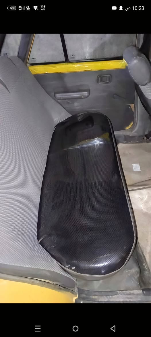 سايبا 2011 باسمي رقم انكليزي هزة وسنوية جديد
صدر جديد
كهربائيات كاملة
دهن جديد
دوشمة دلو جديد
السيارة خير من الله شغل وتوكل
شاصي واحد  معمر بيهه 

مدينة الصدر
السعر 27 وبيها مجال للشراي

***********
