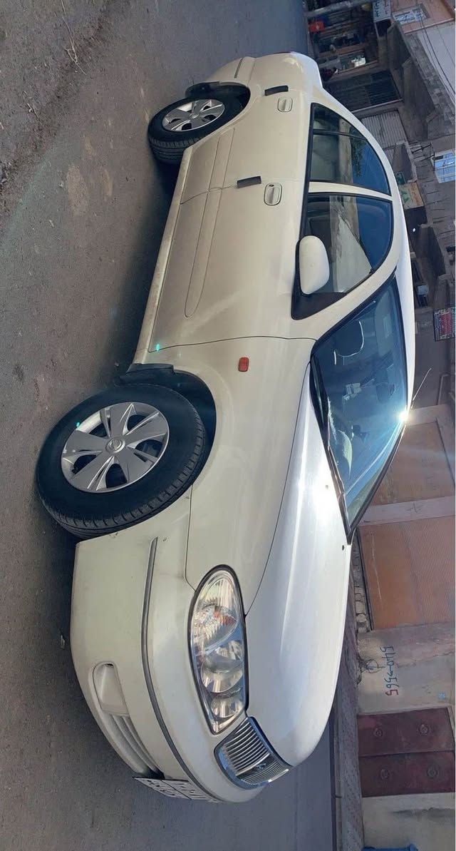 Nissan sunny 2008 
 تێبینی سەیارەکە هی مالێیە ٦ سالە لای خۆمانە 
مەکینە 18 سپی نەکراوەیە 
گیر و مەکینە بەشەرت گێر عادی 
بۆیاخ دوو پارچە دەرگا و چەمەلاخی دواوە بێ ژۆرێ پشت و پێشی کەپسە سەیارەکە نمونەیە لە جوانی لۆکە سپێری دانەبزییە جام عادییە 
چوار تایەی نوێ نەقوستانی نییە شاشە ئیپاد و کامیرە سندوق کارەبای  سەنەوی تاکو مانگی ٩-٢٠٢٦ هەزەی نوێیە نرخ ٩٠ مەجالێکی برایانە 
***********
*********** أربيل, العراق
