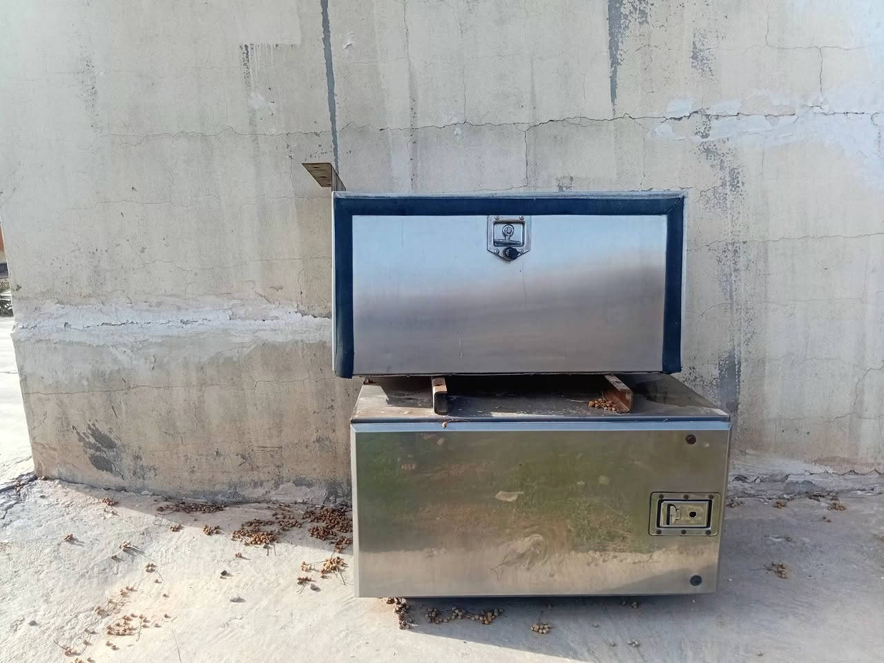 للبیح رقەم هاتف ***********واتسئاپ
