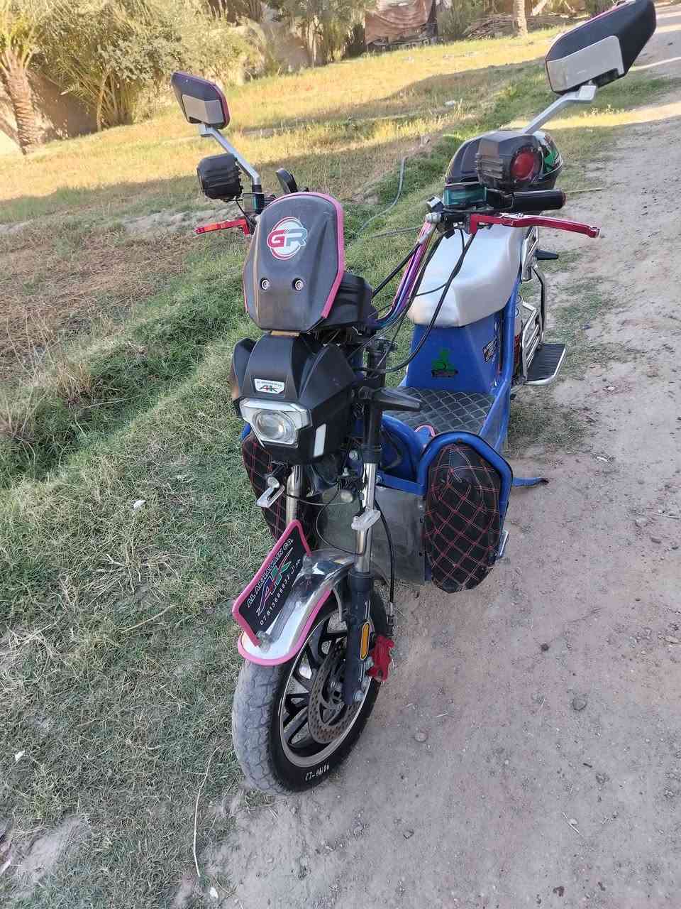 دراجه للبيع موديل 25بطارياتها 8ونص موديل البطاريات 25كهرباياتها كلها شغاله +ابي ثري هم شغال مكاني الكرمه سعر 550وبيها مجال قليل


**إذا كنت صاحب هذا الإعلان وتريد حذفه لأي سبب، رجاءا أرسل رسالة إلى الدعم الفني**