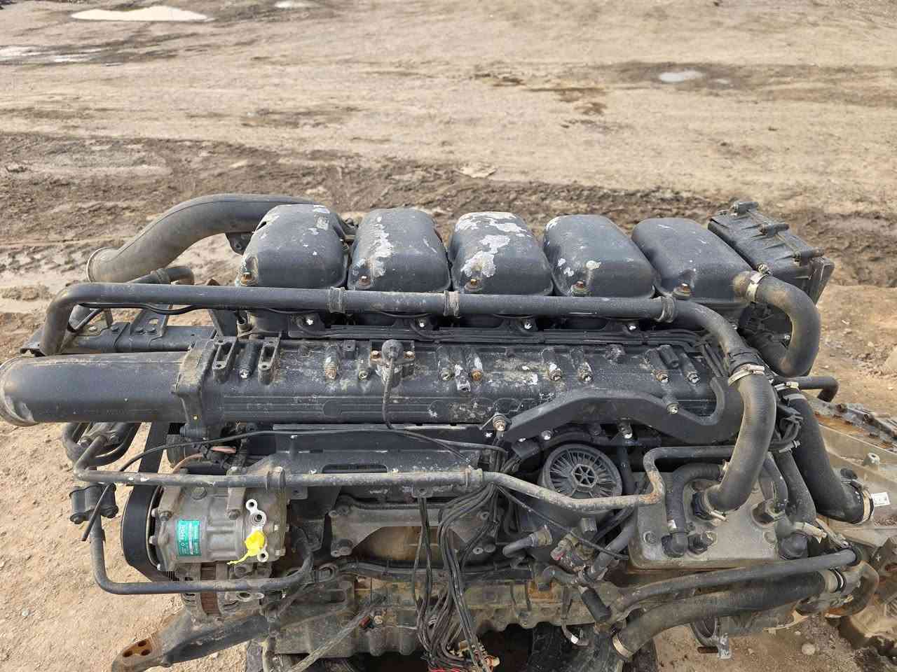 البيع مكين نجكتر خمسه سلندر اوربي ***********
