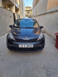 كيا ريو موديل 17لون نفطي  وارد امريكي حادث دعامية خلفية مكينة 1600. 07...
