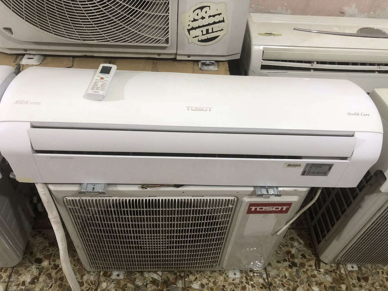 سبالت 2طن عدد 3
توسوت عدد 2

كري 

خارجية وداخلية فقط سعرهم 

850 قفل 

العنوان /بغداد /حي اور 

***********
